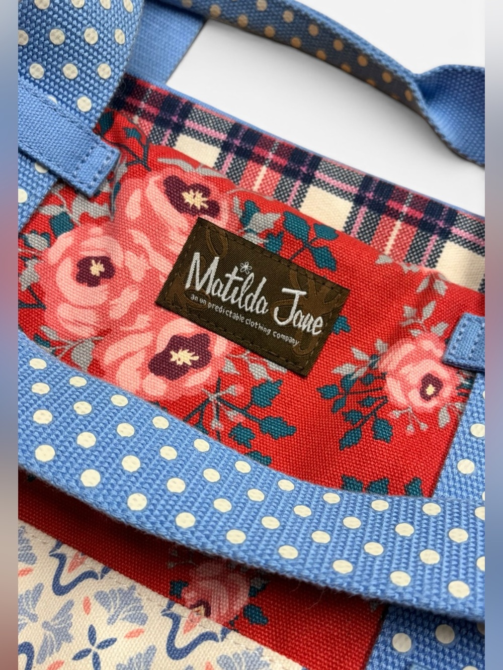 Matilda Jane Overnight At The Lodge Bag Weekender Bag Duffle Luggage - Picture 9 of 9